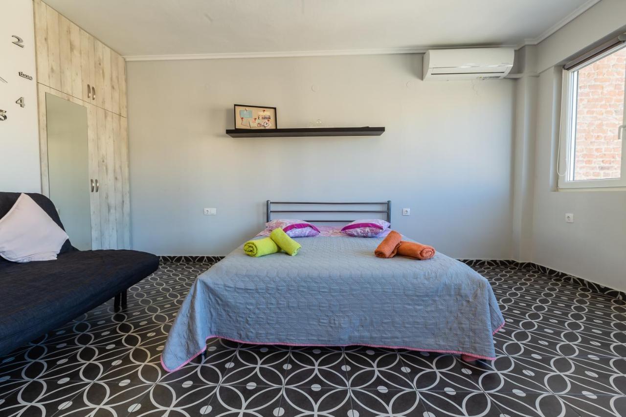 Modiano Studio Ι By Socrates Junior Houses Apartment เทสซาโลนิกิ ภายนอก รูปภาพ